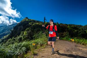 BIB: 220
                            <button type="button" onclick="openModal(19035562)" class="btn btn-primary btn-sm float-right btn-popup" data-toggle="modal" data-target=".modal-high-quality">
                        <i class="fas fa-shopping-cart"></i> Add to Cart
                    </button>
                                            <button type="button" onclick="isThisMe(19035562, true)" class="btn btn-success btn-sm float-right btn-popup btn-isme hidden" data-toggle="tooltip" data-placement="bottom" title="นี่คือรูปของคุณใช่ไหม คลิกที่นี่เพื่อเอาเข้าอัลบั้ม">
                        <i class="fas fa-plus"></i> Add to album
                    </button>
                    <button type="button" onclick="isThisMe(19035562, false)" class="btn btn-warning btn-sm float-right btn-popup btn-isnotme hidden">
                        <i class="fas fa-ban"></i> Remove from album
                    </button>